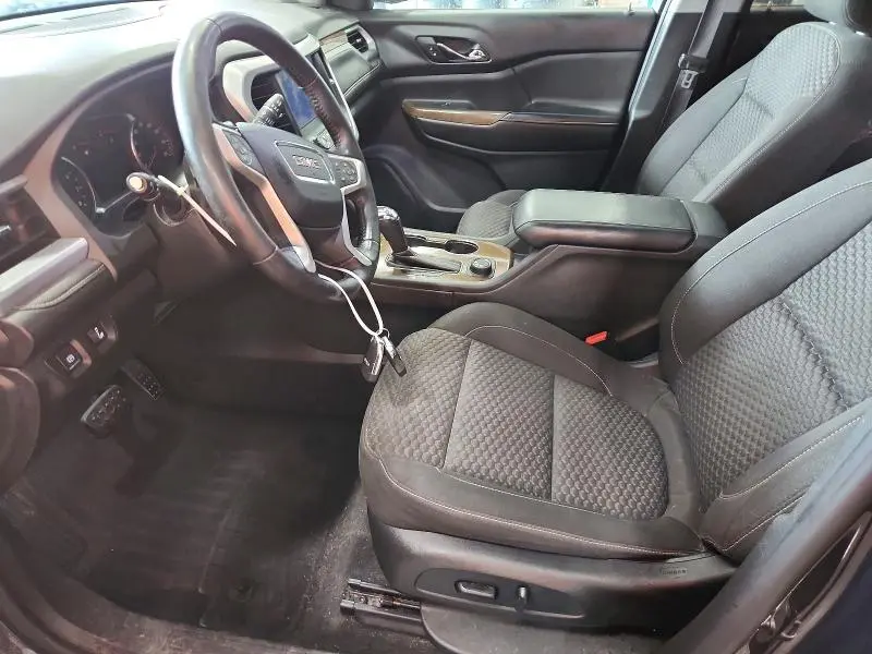 2017 GMC ACADIA SLE  