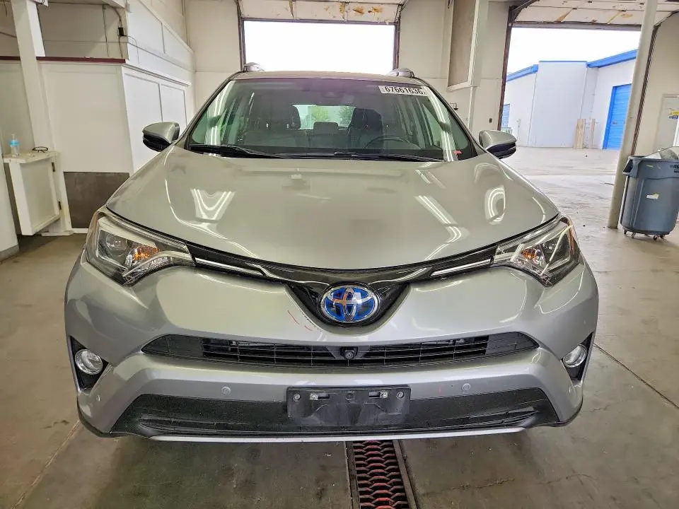 2017 TOYOTA RAV4 HV LIMITED  