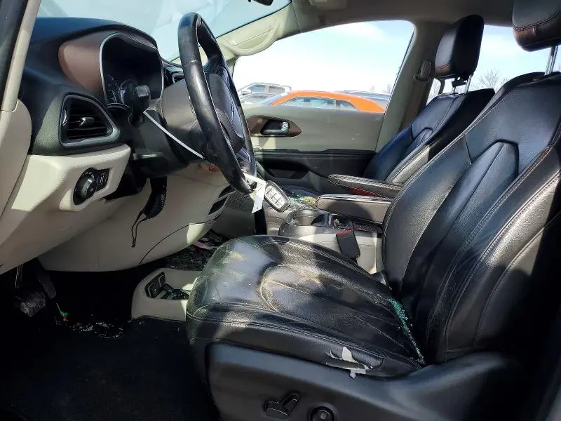 2017 CHRYSLER PACIFICA TOURING L  