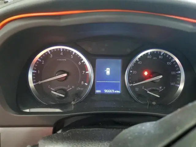 2015 TOYOTA HIGHLANDER LE  