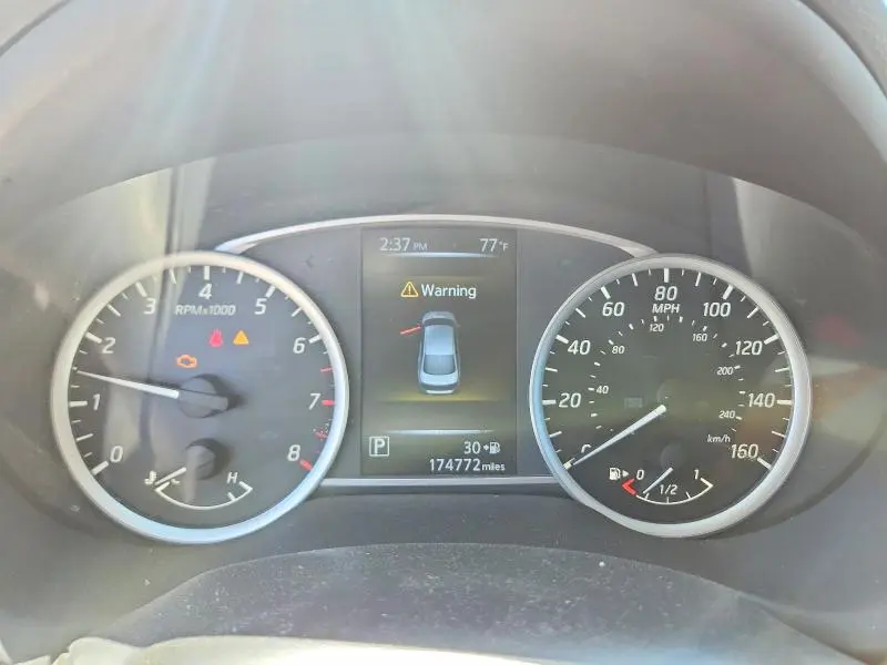 2016 NISSAN SENTRA SV  