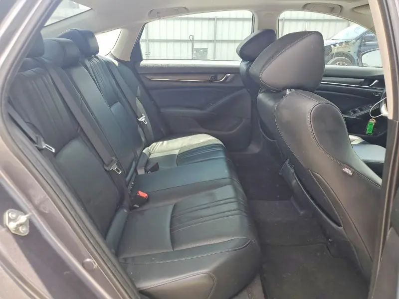 2018 HONDA ACCORD TOURING  