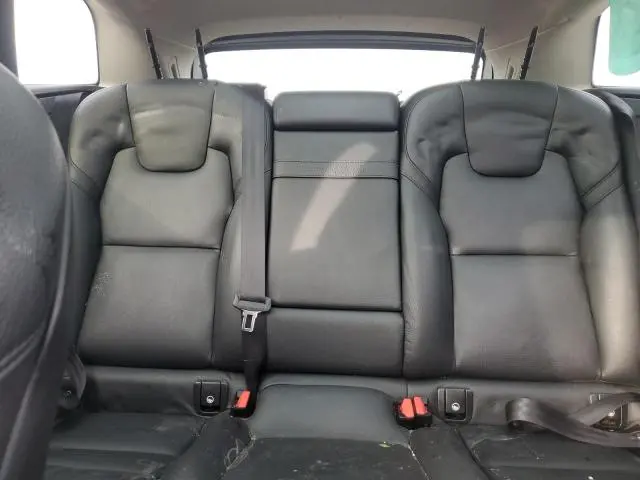 2019 VOLVO XC60 T5 MOMENTUM  