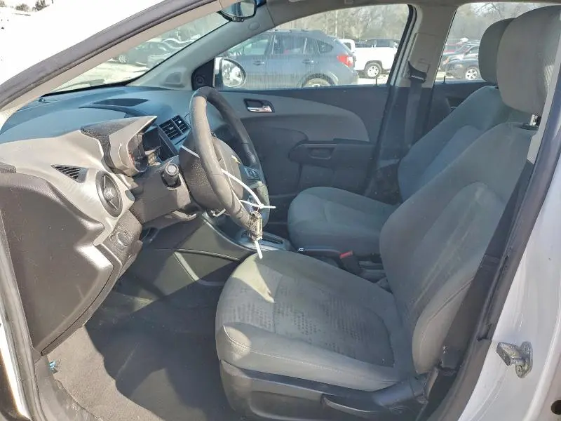 2014 CHEVROLET SONIC LS  