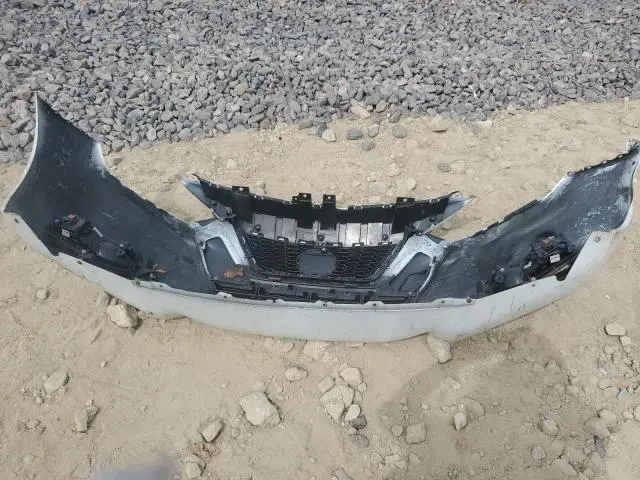 2021 NISSAN VERSA SR  