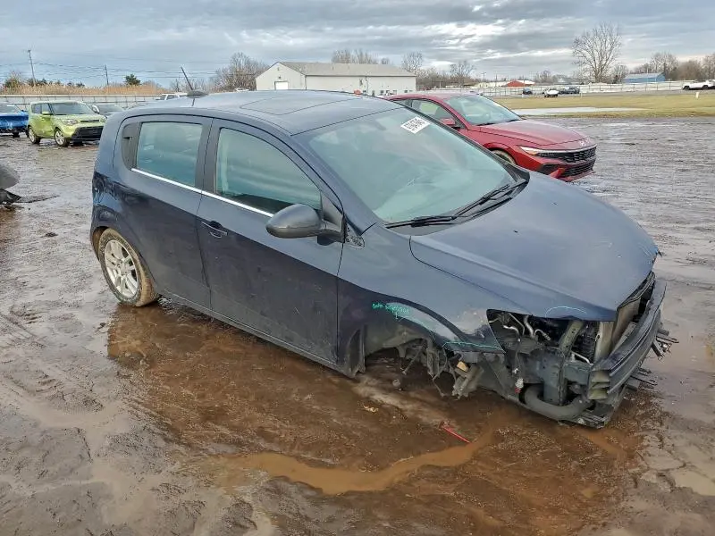 2015 CHEVROLET SONIC LT  