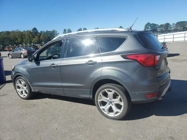 2019 FORD ESCAPE TITANIUM  