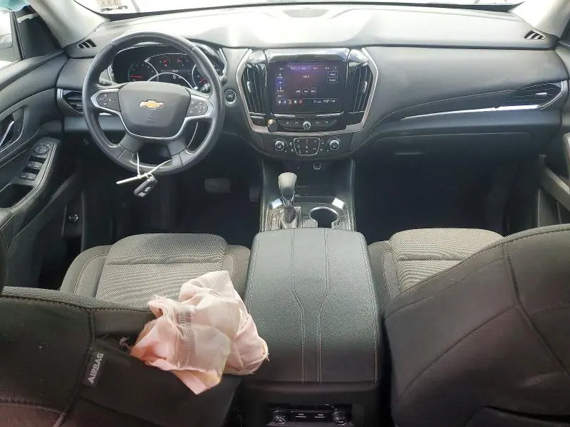 2021 CHEVROLET TRAVERSE LT  