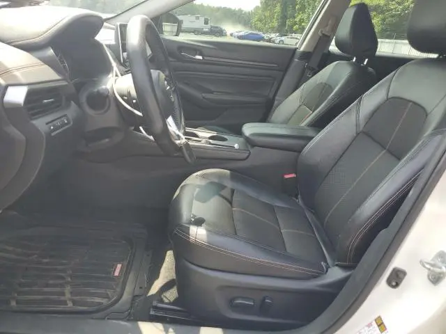 2019 NISSAN ALTIMA SR  