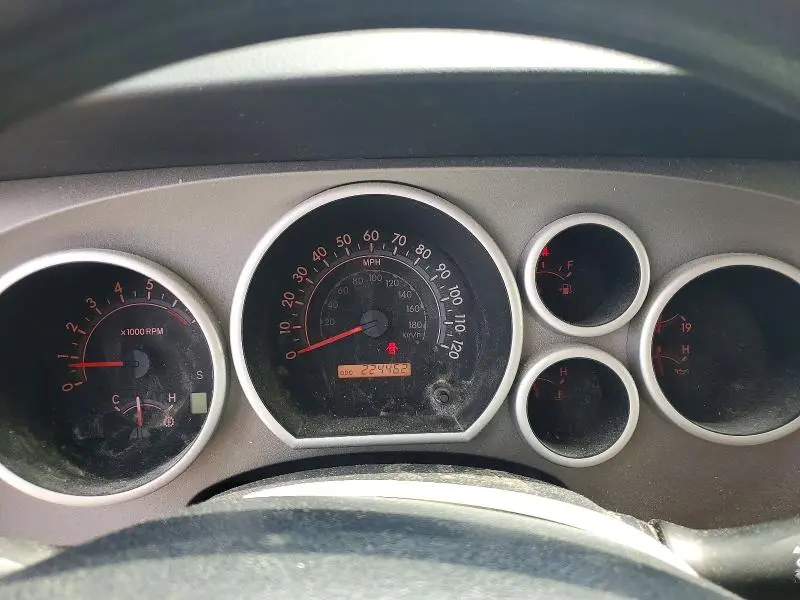 2013 TOYOTA TUNDRA CREWMAX SR5  