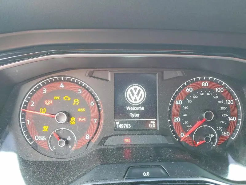 2019 VOLKSWAGEN JETTA GLI  