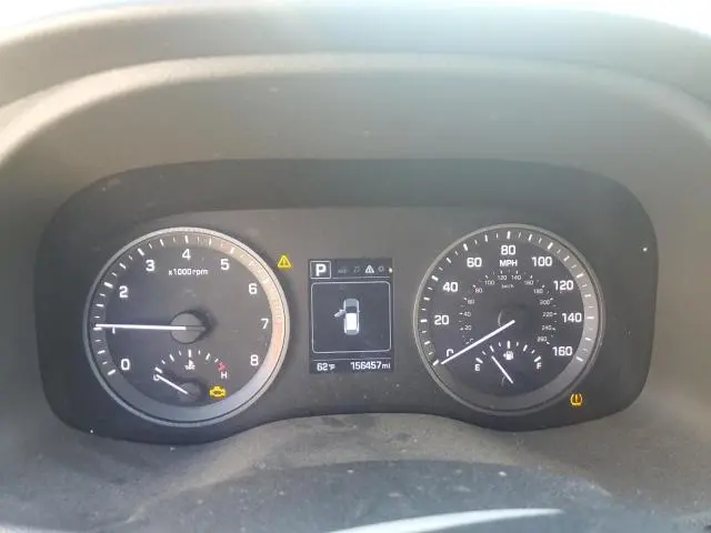 2016 HYUNDAI TUCSON SE  