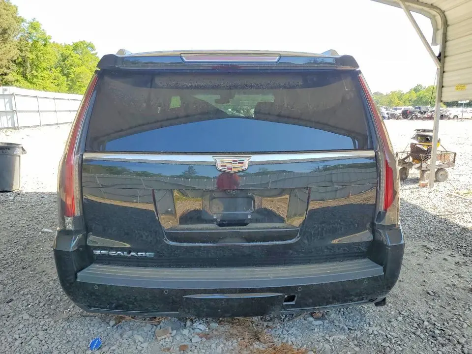 2019 CADILLAC ESCALADE LUXURY  