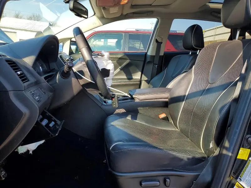 2013 TOYOTA VENZA XLE  
