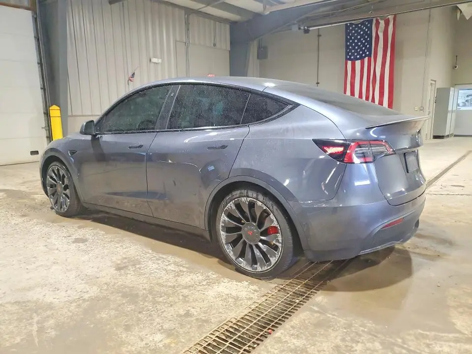 2022 TESLA MODEL Y   