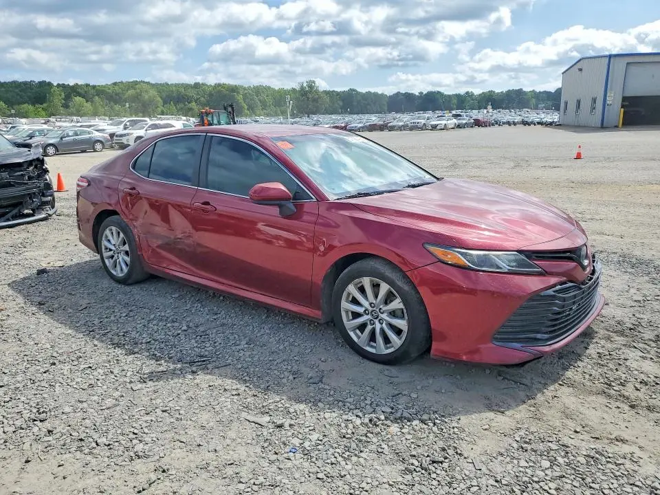 2018 TOYOTA CAMRY LE  