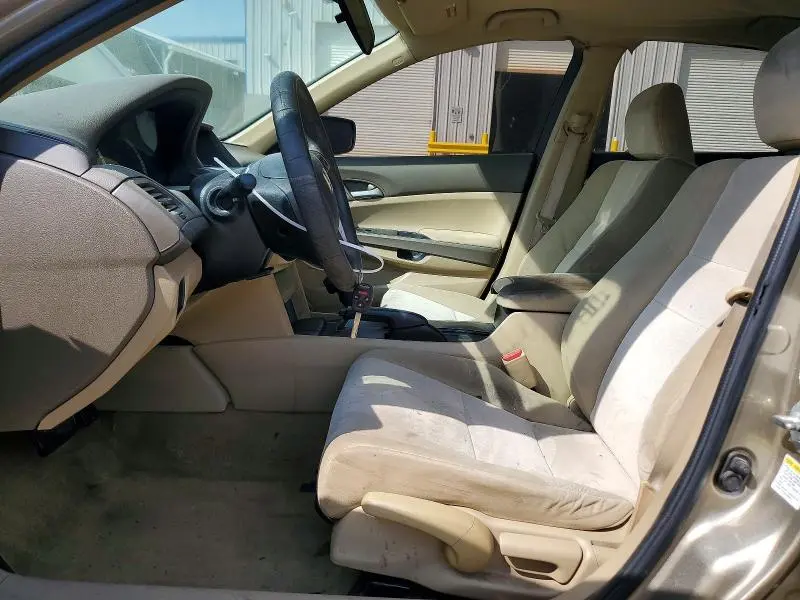 2010 HONDA ACCORD LX  