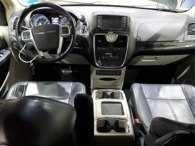 2011 CHRYSLER TOWN & COUNTRY LIMITED  