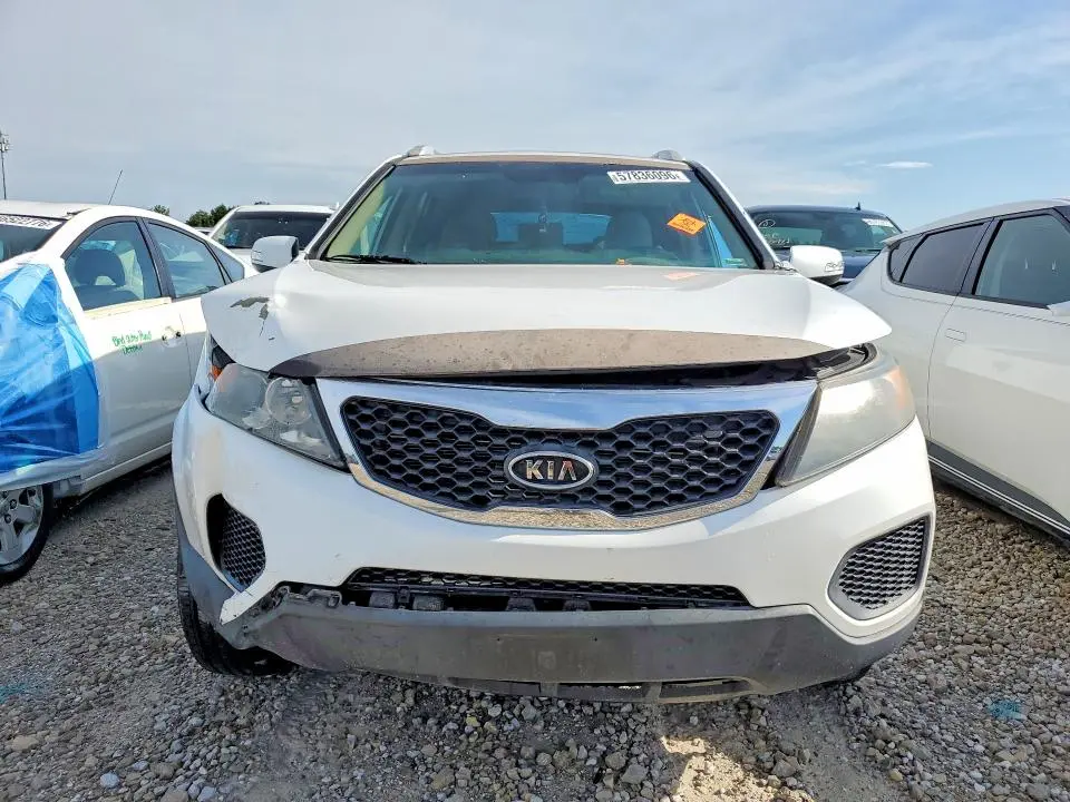 2012 KIA SORENTO LX  