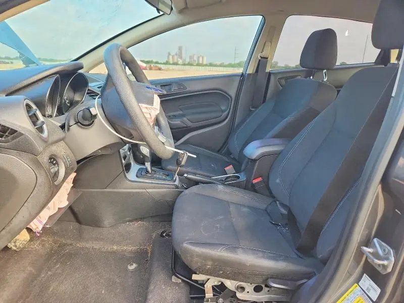 2017 FORD FIESTA SE  