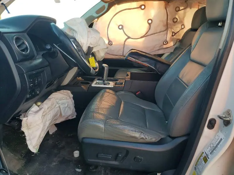 2020 TOYOTA TUNDRA CREWMAX SR5  