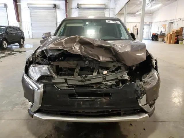 2017 MITSUBISHI OUTLANDER SE  