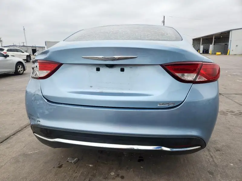 2015 CHRYSLER 200   