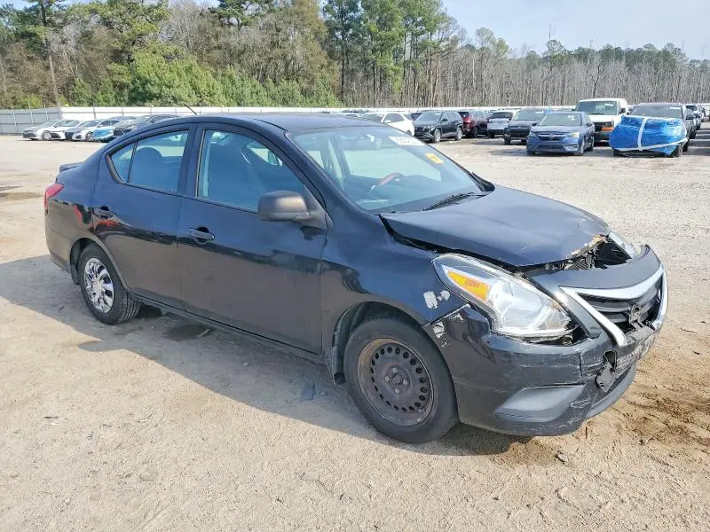 2015 NISSAN VERSA S  