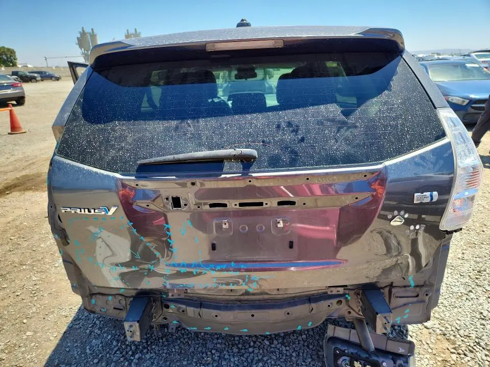 2012 TOYOTA PRIUS V THREE  