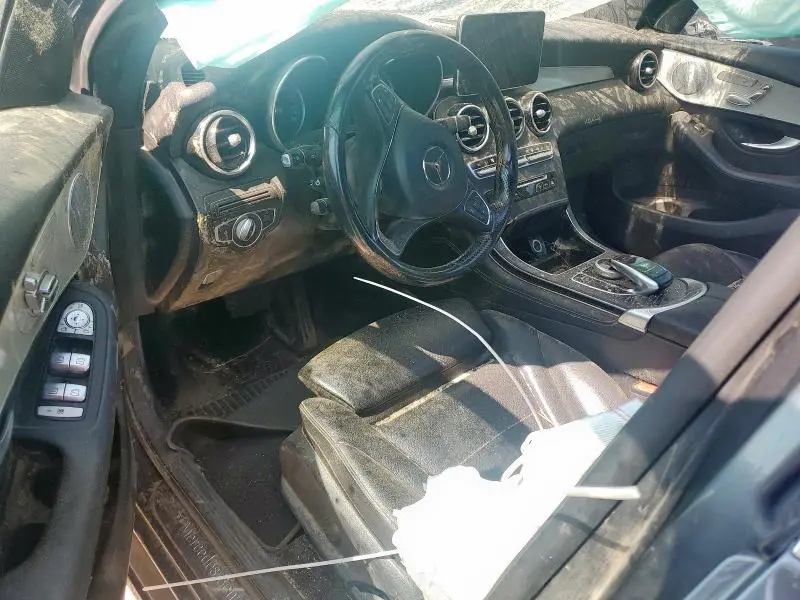 2019 MERCEDES-BENZ GLC 350E  