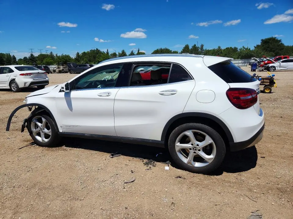 2020 MERCEDES-BENZ GLA 250 4MATIC  