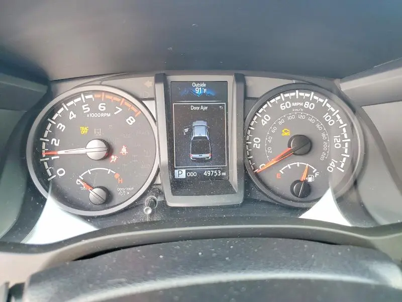 2021 TOYOTA TACOMA SR  