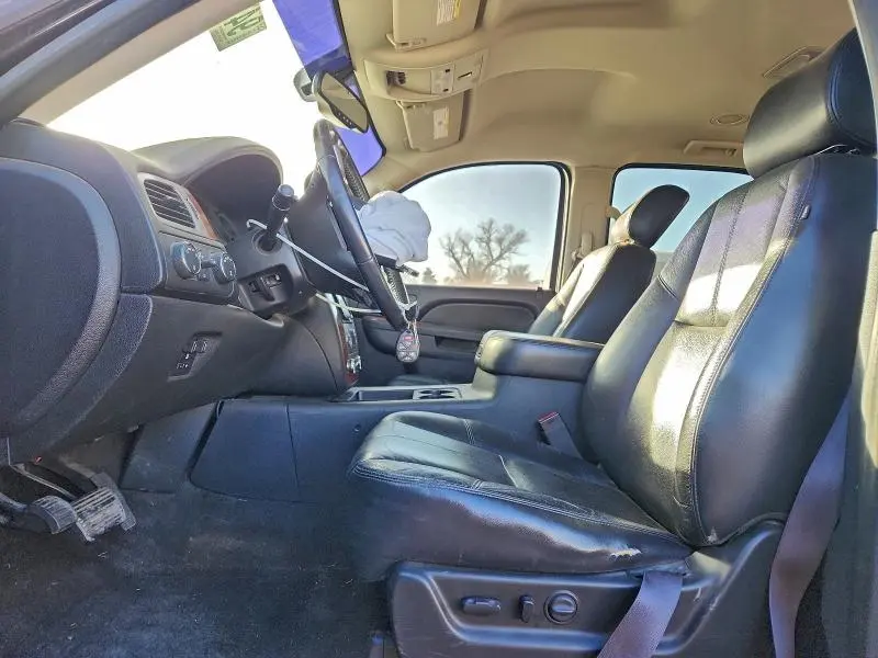 2011 CHEVROLET TAHOE K1500 LT  