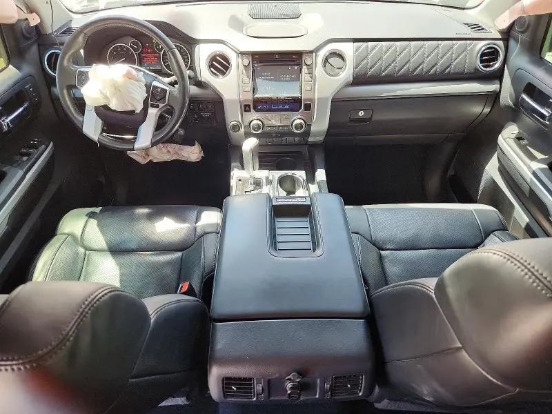 2017 TOYOTA TUNDRA PLATINUM  