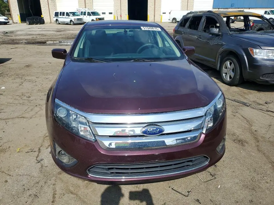 2011 FORD FUSION SE  