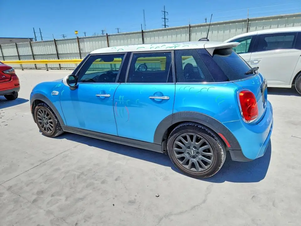 2015 MINI COOPER S  