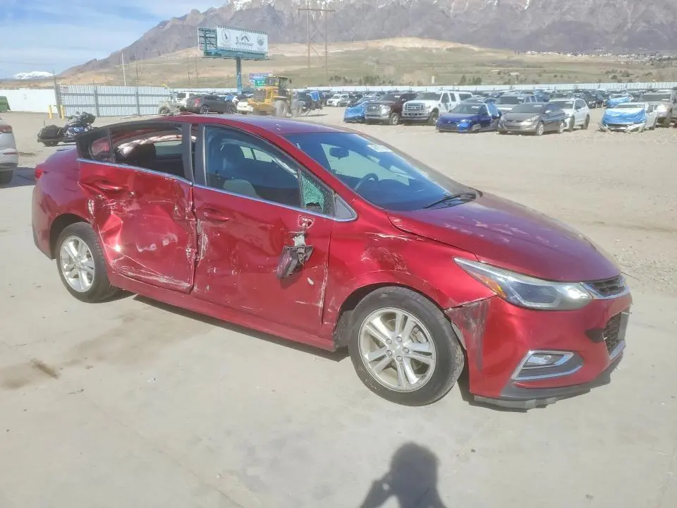 2017 CHEVROLET CRUZE LT  