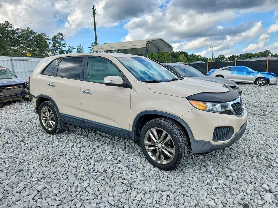 2011 KIA SORENTO LX  