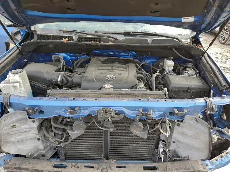 2018 TOYOTA TUNDRA CREWMAX SR5  