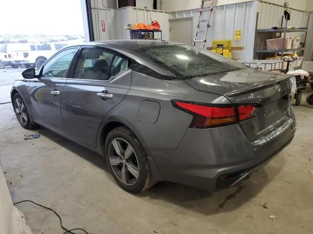 2019 NISSAN ALTIMA SV  