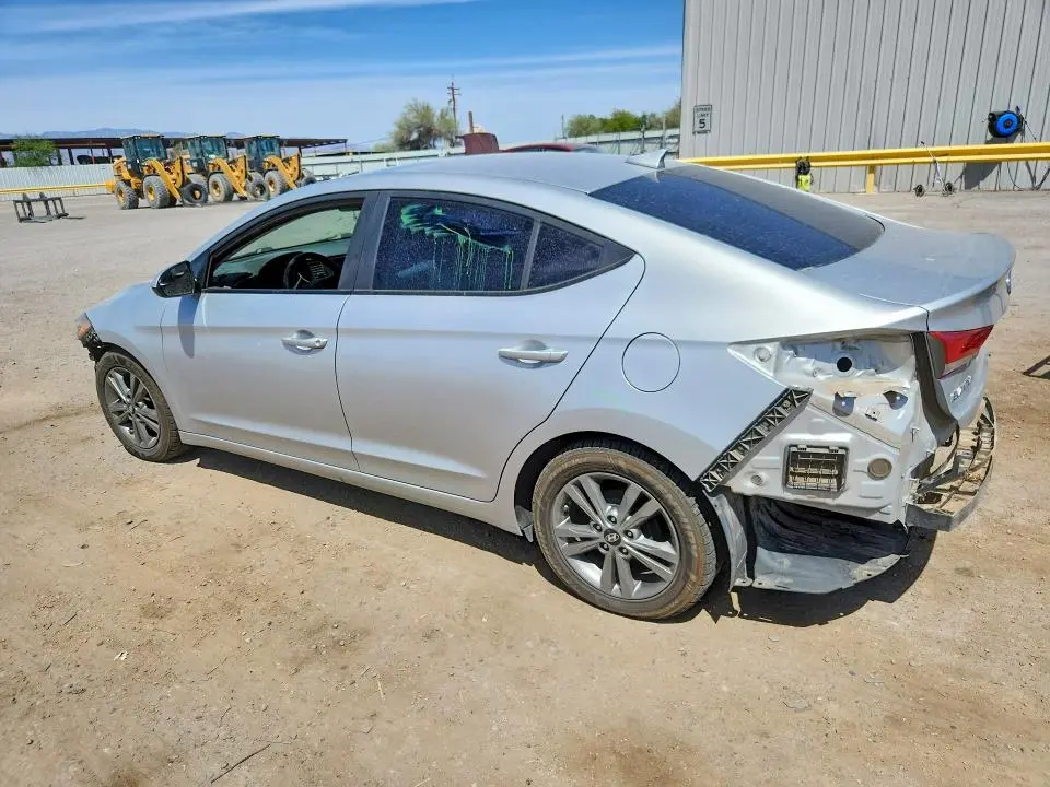 2017 HYUNDAI ELANTRA SE  