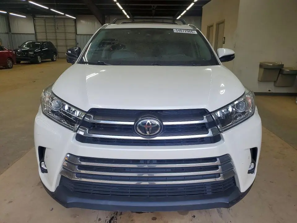 2019 TOYOTA HIGHLANDER LIMITED PLATINUM  