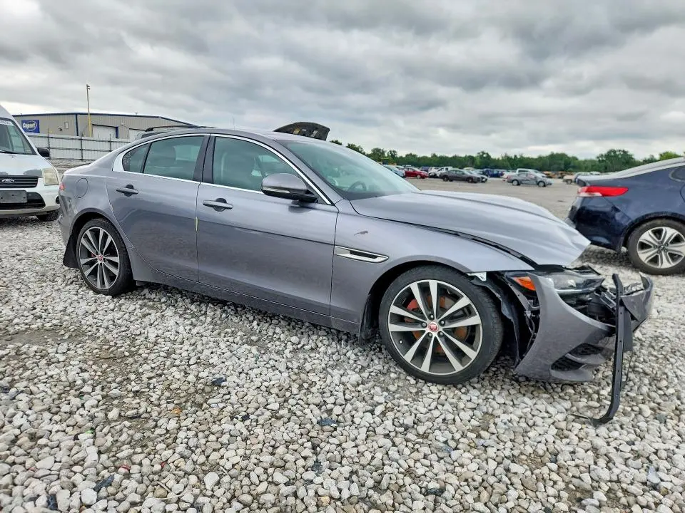 2020 JAGUAR XE S  