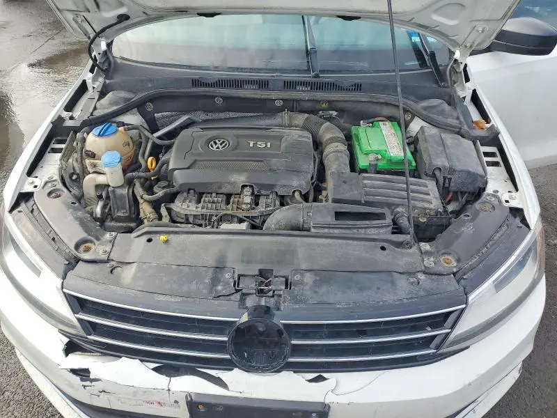 2016 VOLKSWAGEN JETTA SPORT  