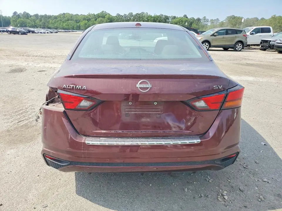 2023 NISSAN ALTIMA SV  