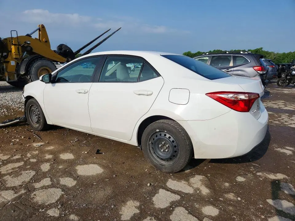 2018 TOYOTA COROLLA LE  