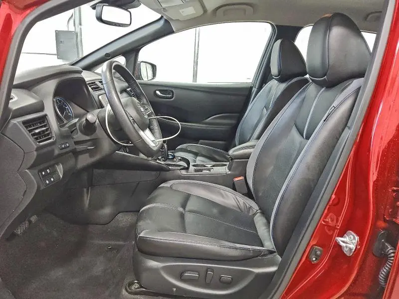 2020 NISSAN LEAF SL PLUS  