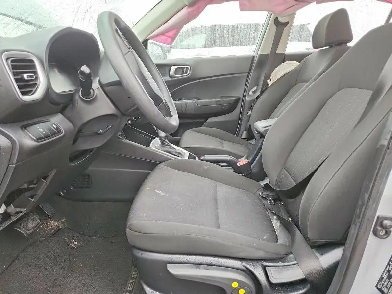 2023 HYUNDAI VENUE SE  