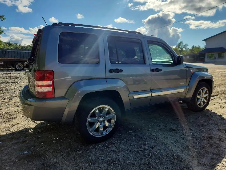 2012 JEEP LIBERTY SPORT  