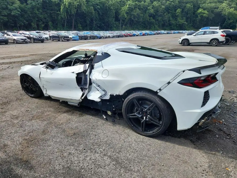 2024 CHEVROLET CORVETTE STINGRAY 2LT  